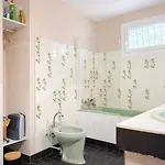 Tres Belle Maison Familiale Tanchet 6 Personnes Holiday home *