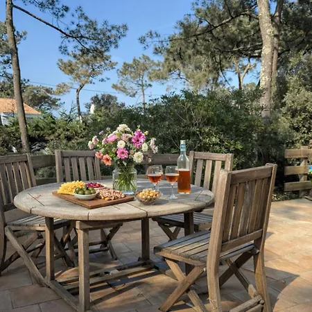 Tres Belle Maison Familiale Tanchet 6 Personnes Holiday home *